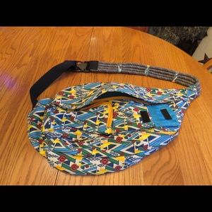 NWOT Kavu sling bag